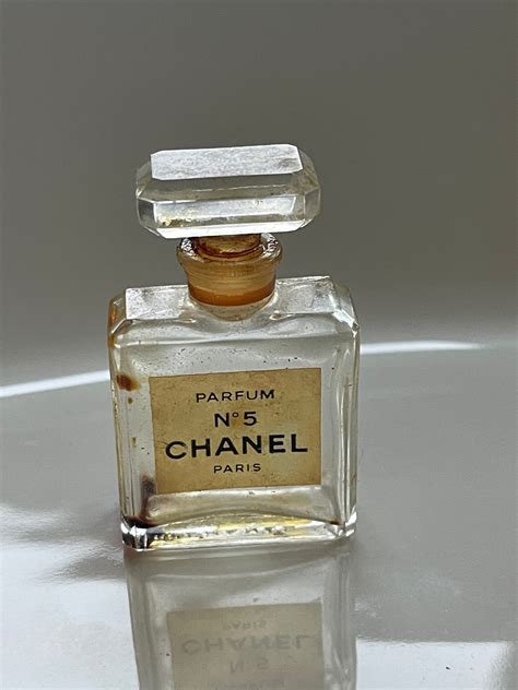 biggest bottle of chanel no 5|chanel no 5 original formula.